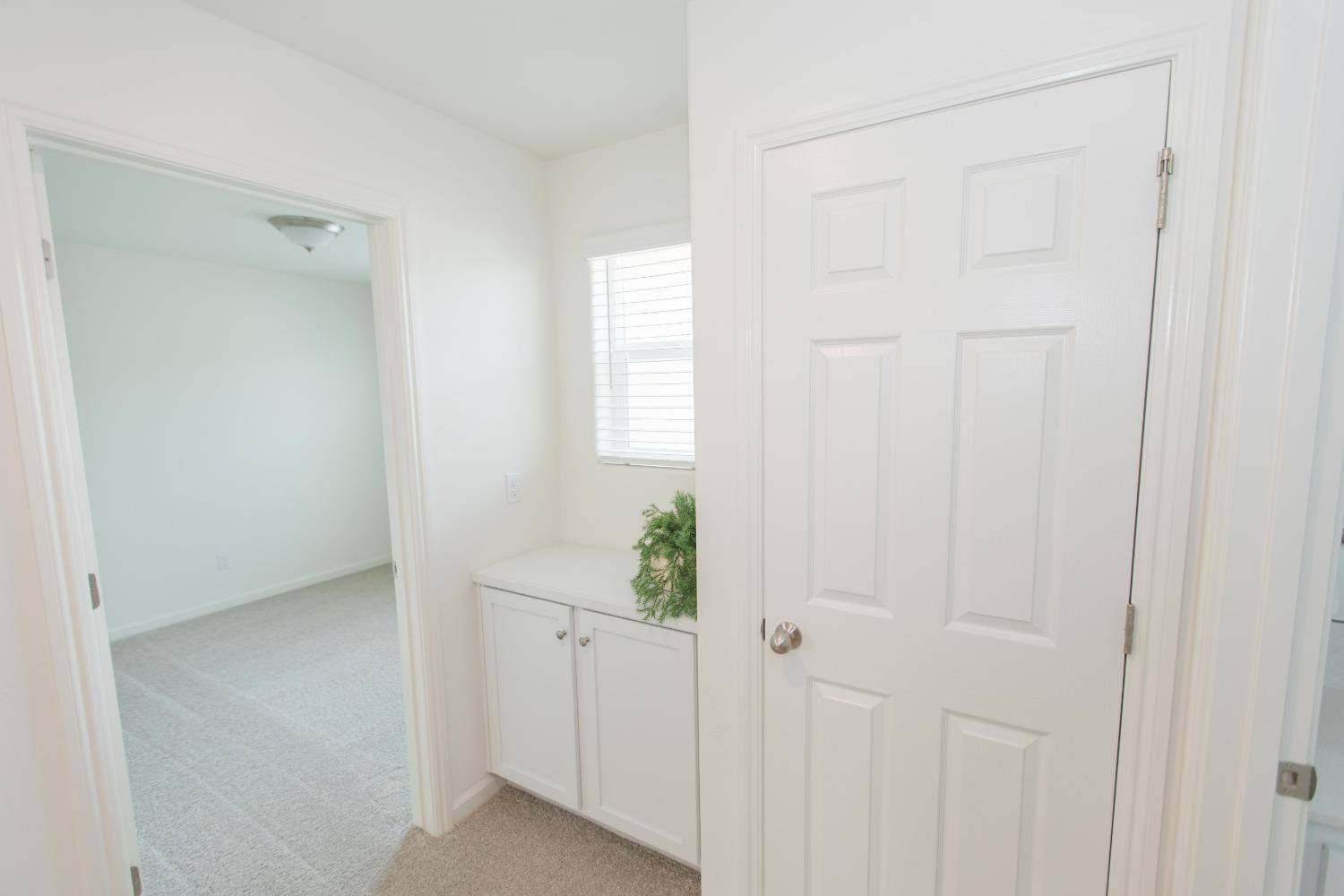 2297 North Raleigh Drive Fresno, CA 93727 - Photo 32 of 46