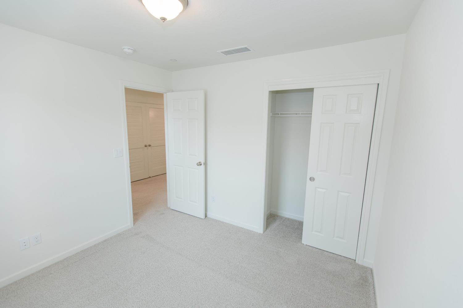 2297 North Raleigh Drive Fresno, CA 93727 - Photo 38 of 46