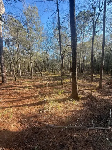 a picture of a bathroom