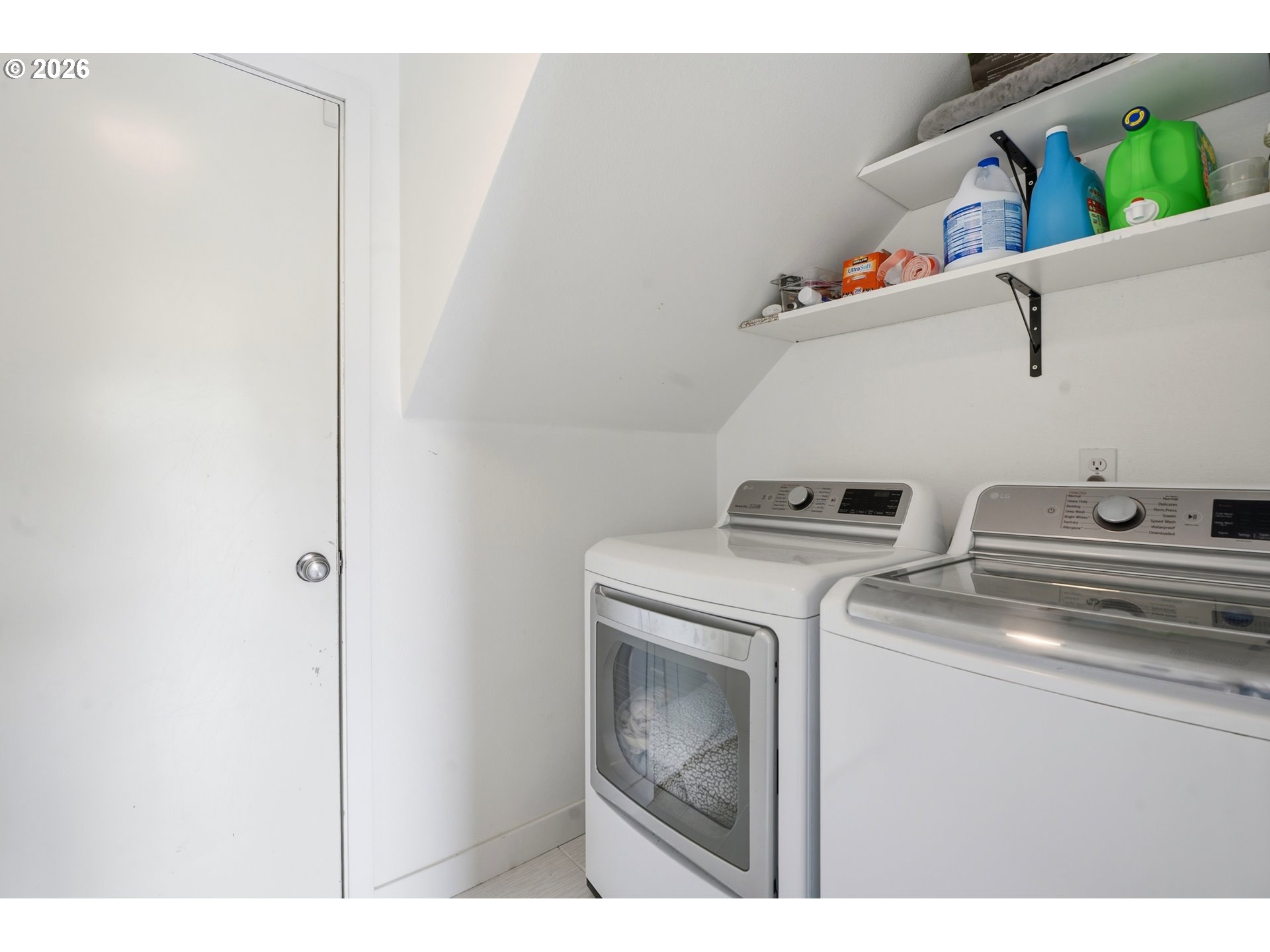 19702 Southeast 42nd Street Camas, WA 98607 - Photo 20 of 46 Laundry