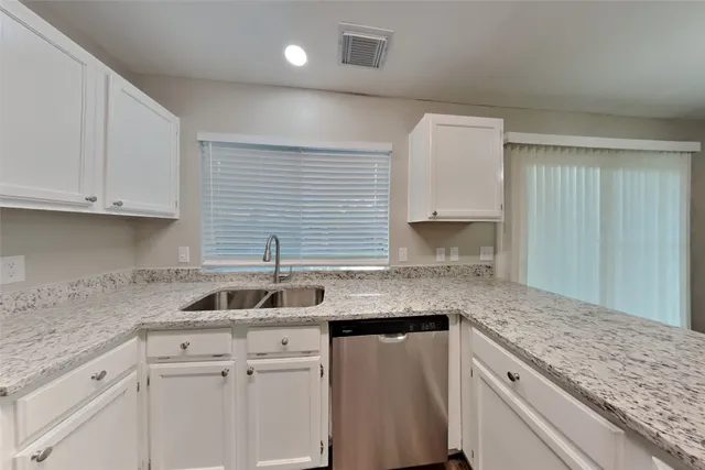 $2,095 | 9919 Villa Verde Drive, Houston, TX 77064