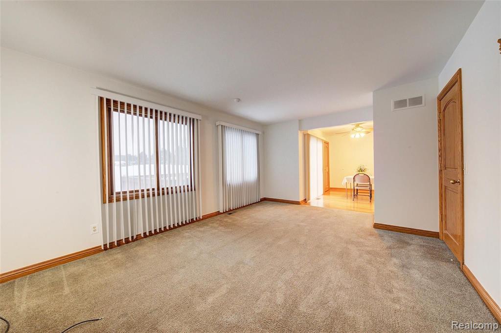 2237 Siboney Court, Unit 53 Rochester, MI 48309 - Photo 8 of 21