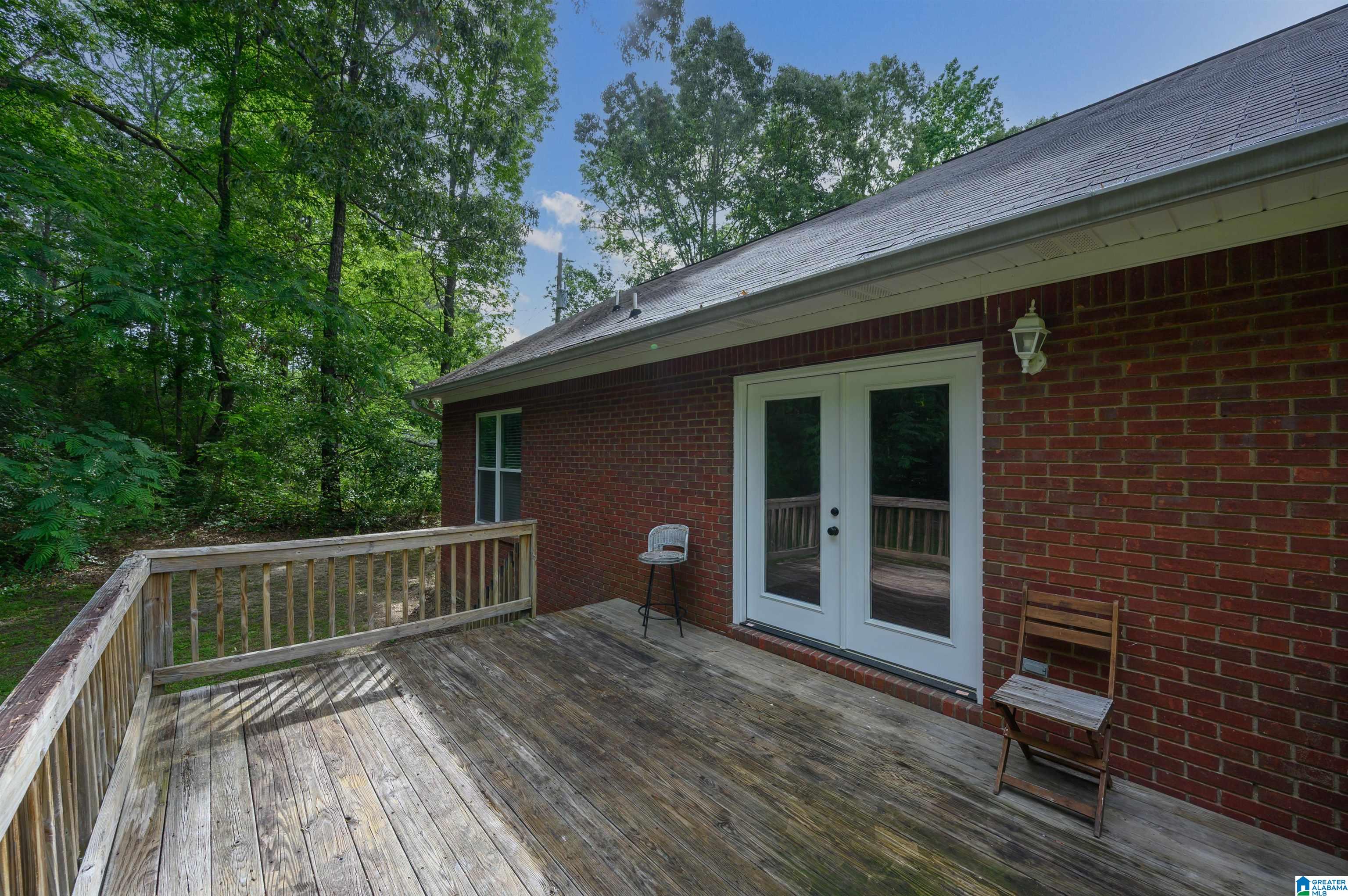 8455 Wade Road Warrior, AL 35180 - Photo 7 of 32