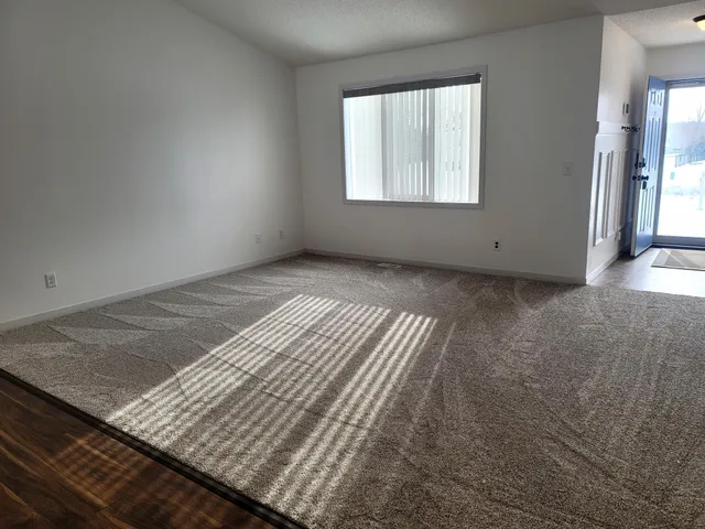 $419,900 | 13911 7th Avenue North, Zimmerman, MN 55398