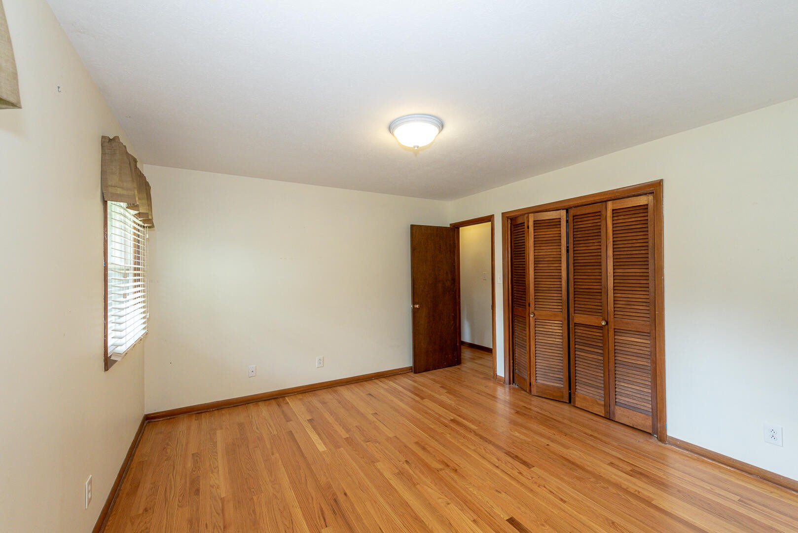 996 West Outer Drive Oak Ridge, TN 37830 - Photo 18 of 31 Gallery Image 18