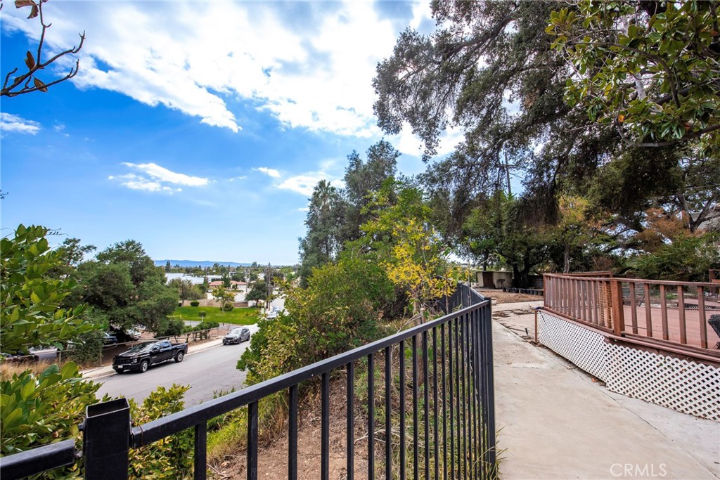 1245 Oakhaven Road Arcadia, CA 91006 - Photo 20 of 23 Yard & View