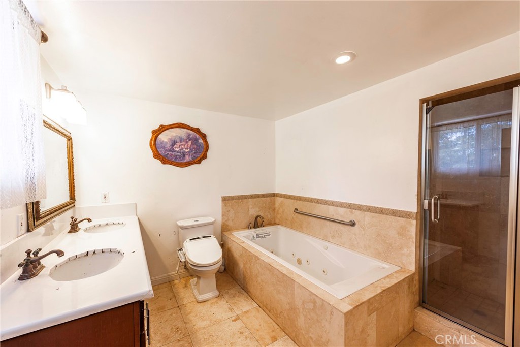 1245 Oakhaven Road Arcadia, CA 91006 - Photo 7 of 23 Primary Bath