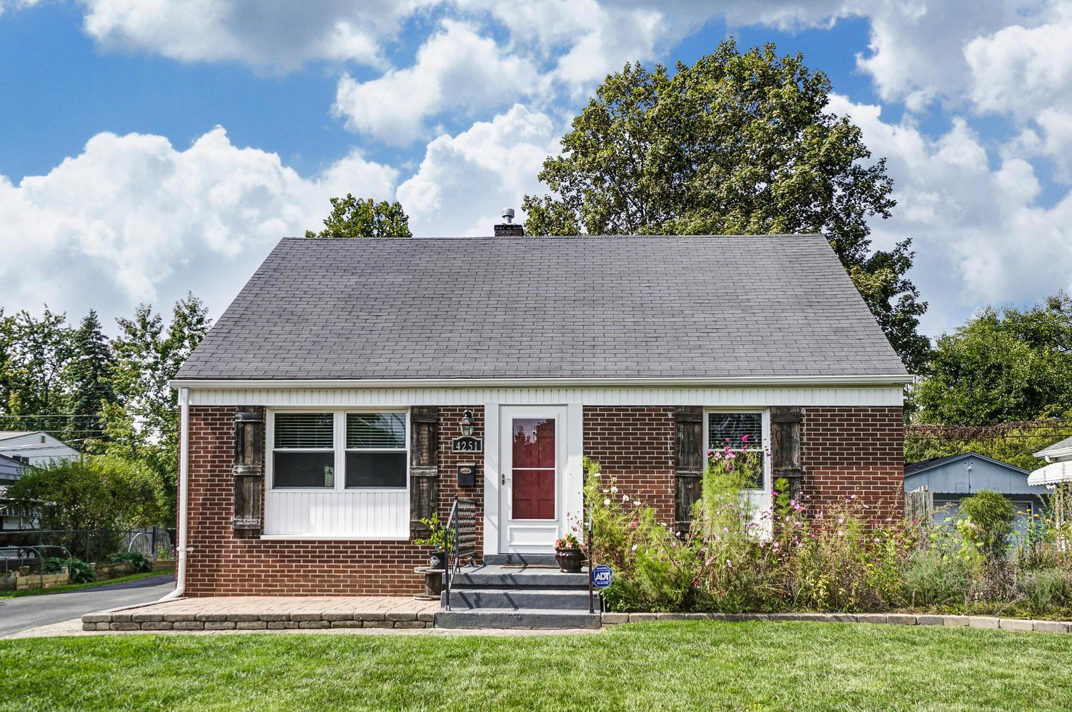 4251 Cody Road Columbus, OH 43224 - Photo 1 of 22 Gallery Image 1