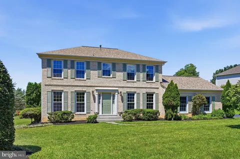 $1,399,900 | 8401 Cardinal Glen Court, Vienna, VA 22182
