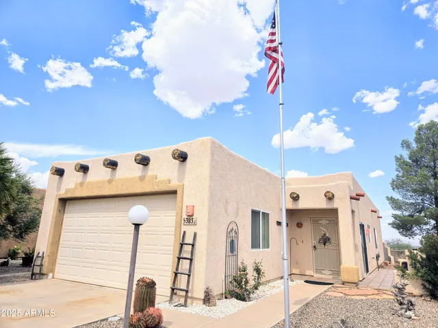 $1,350 | 383 South Taylors Trail, Sierra Vista, AZ 85635