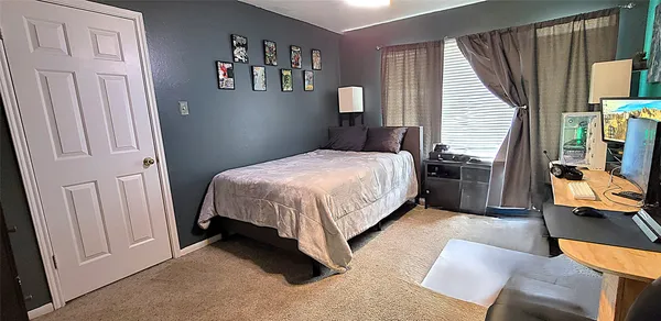 $329,500 | 3015 Wood Hollow Drive, League City, TX 77573