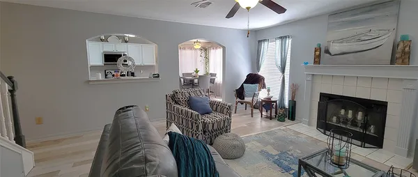 $329,500 | 3015 Wood Hollow Drive, League City, TX 77573