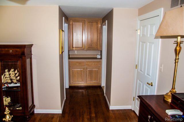 450 Apple Hill Lane Rochester Hills, MI 48306 - Photo 22 of 44
