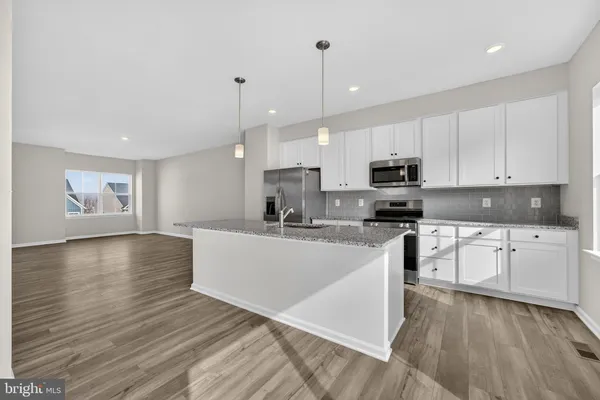 $2,000 | 1240 Red Clover Lane, Ranson, WV 25438