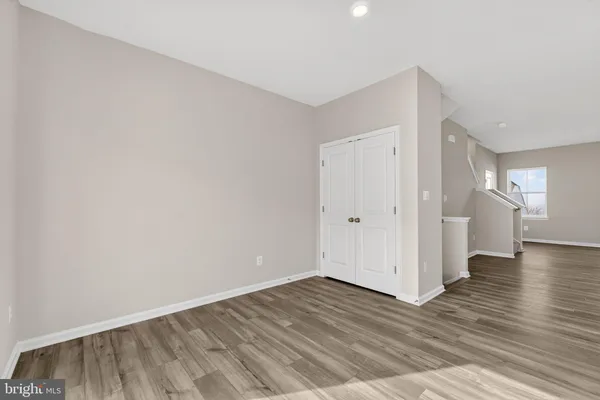 $2,000 | 1240 Red Clover Lane, Ranson, WV 25438