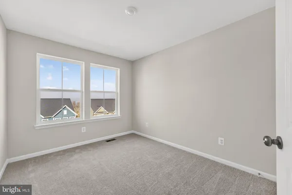 $2,000 | 1240 Red Clover Lane, Ranson, WV 25438