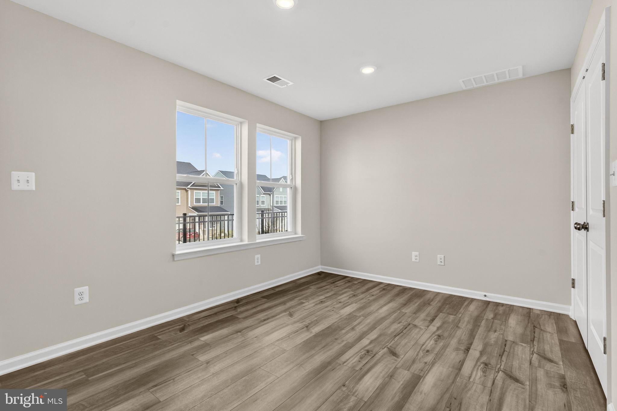 1240 Red Clover Lane Ranson, WV 25438 - Photo 10 of 41