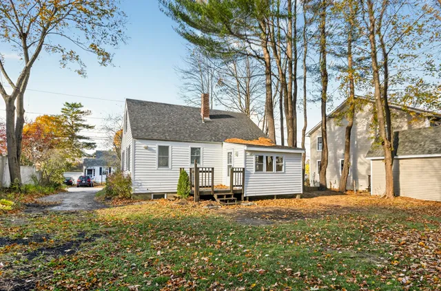 $499,900 | 22 Orchard Road, Cape Elizabeth, ME 04107