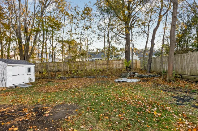 $499,900 | 22 Orchard Road, Cape Elizabeth, ME 04107