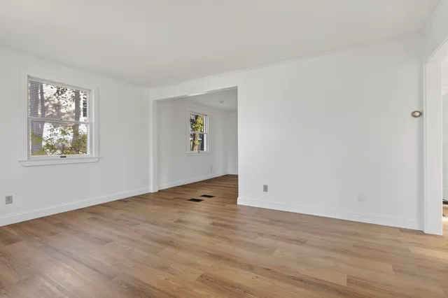 $499,900 | 22 Orchard Road, Cape Elizabeth, ME 04107