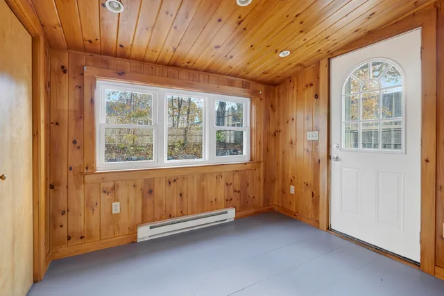 $499,900 | 22 Orchard Road, Cape Elizabeth, ME 04107