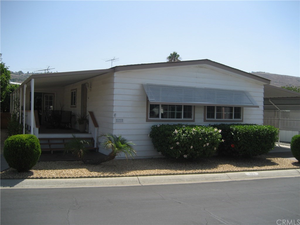 3700 Buchanan Street, Unit 171 Riverside, CA 92505 - Photo 2 of 21