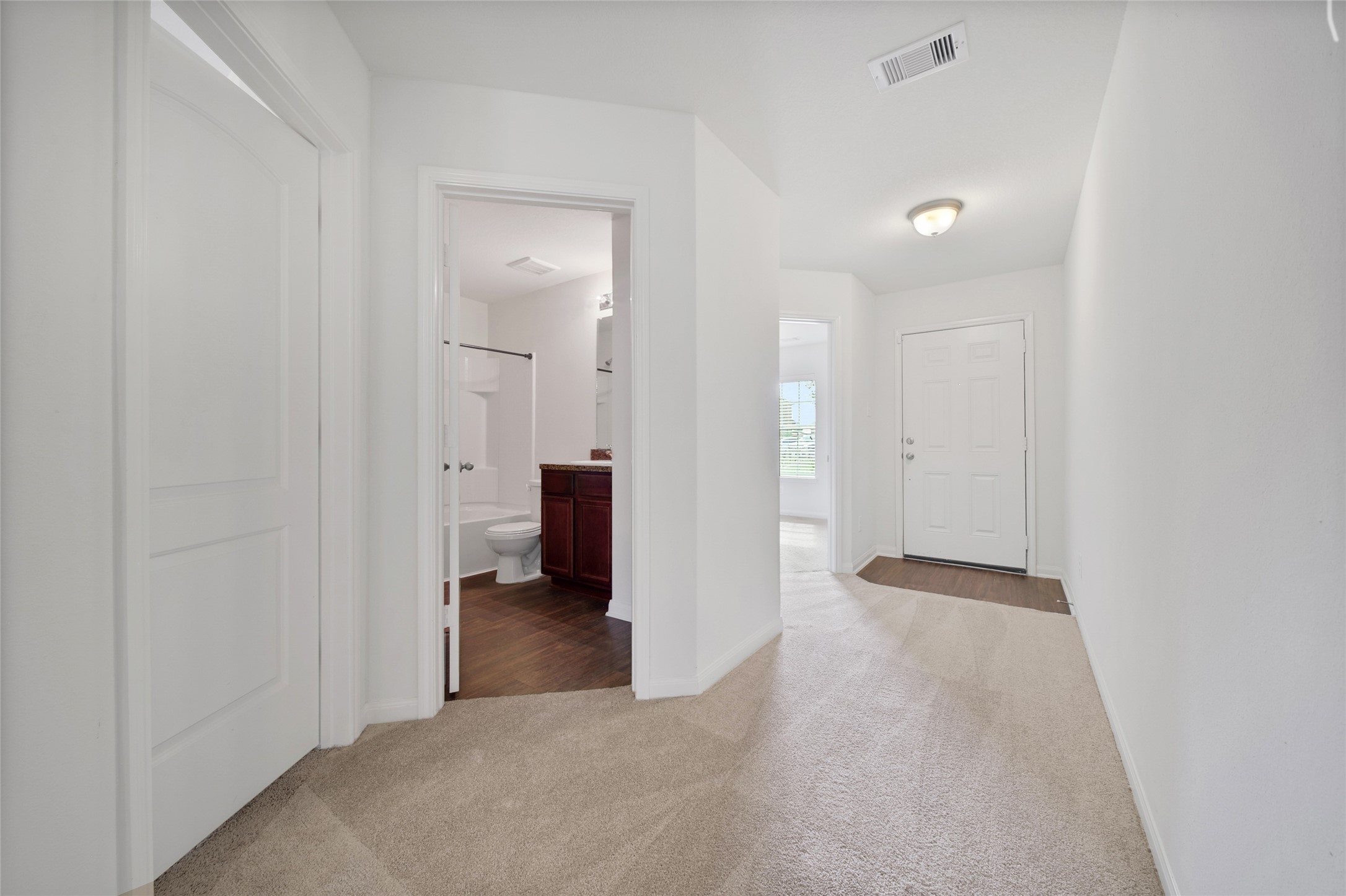 12122 Trawler Place La Marque, TX 77568 - Photo 2 of 10