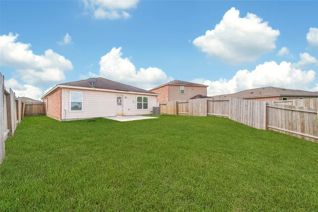 $1,850 | 12122 Trawler Place, La Marque, TX 77568