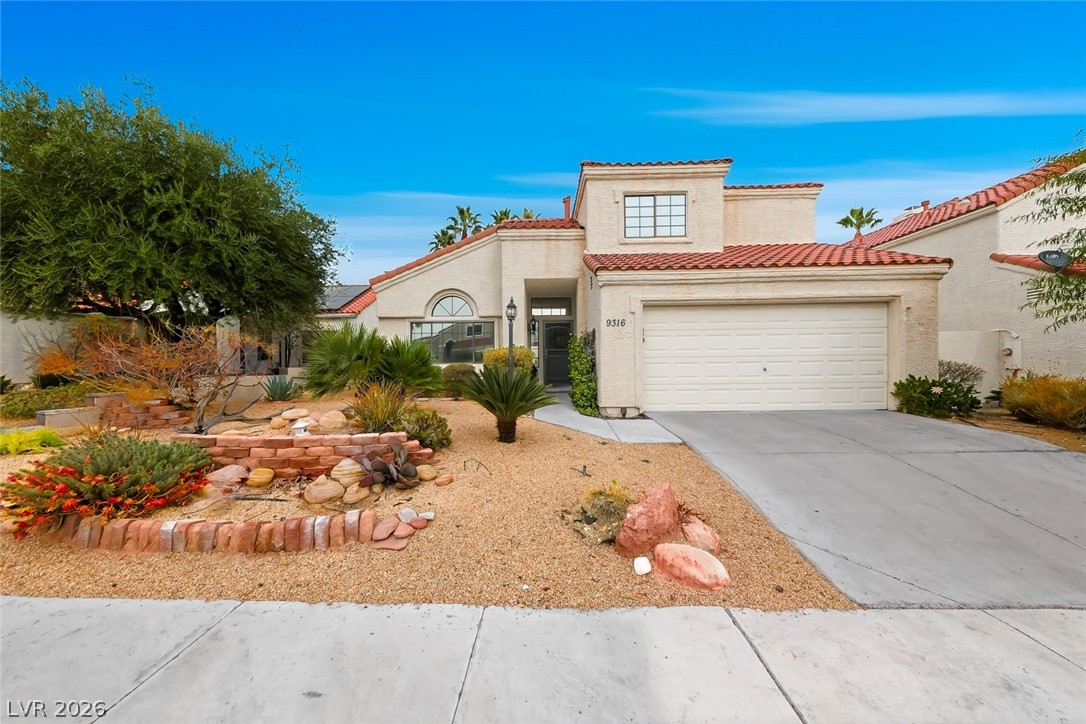 9316 Ricardo Lane Las Vegas, NV 89117 - Photo 2 of 30