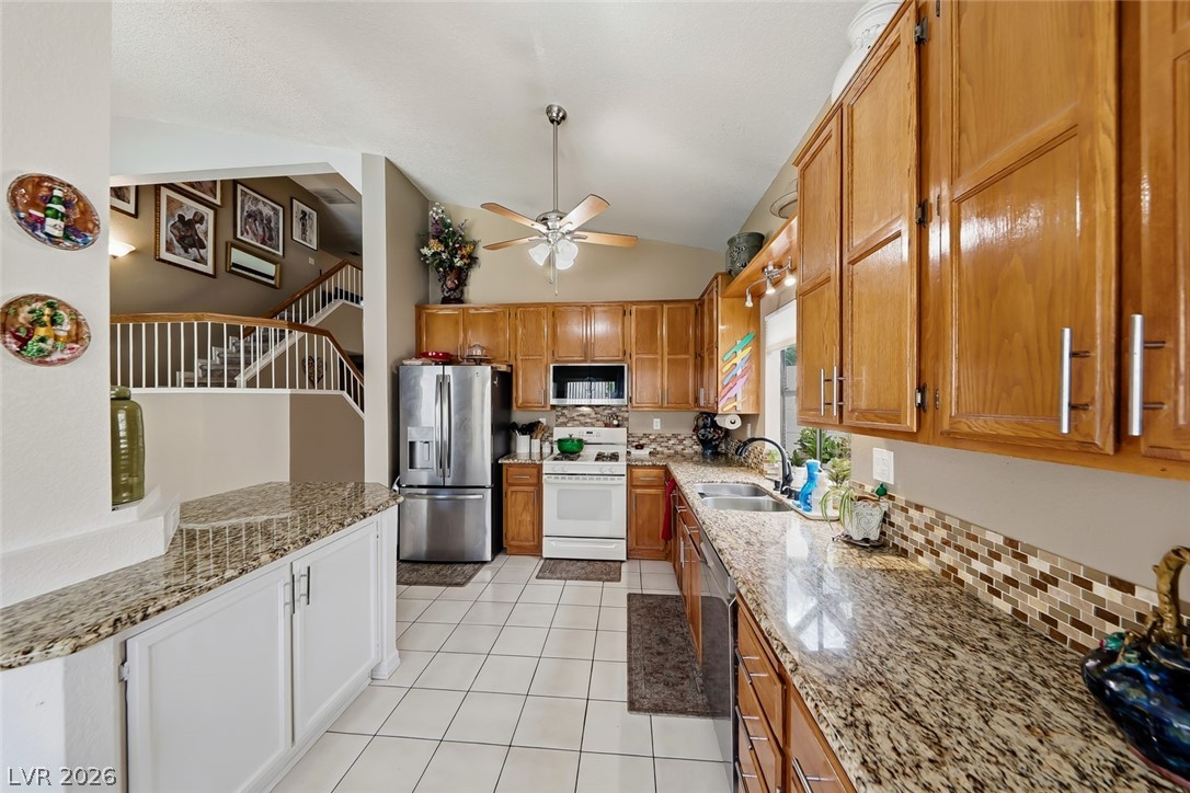 9316 Ricardo Lane Las Vegas, NV 89117 - Photo 10 of 30