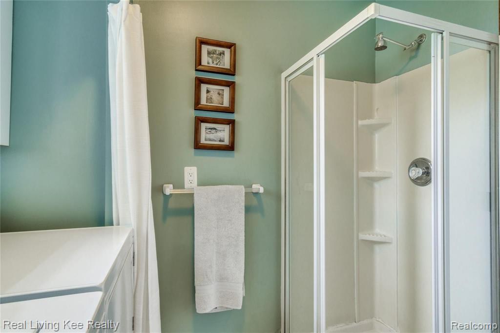 797 Redwood Court Rochester Hills, MI 48309 - Photo 19 of 40