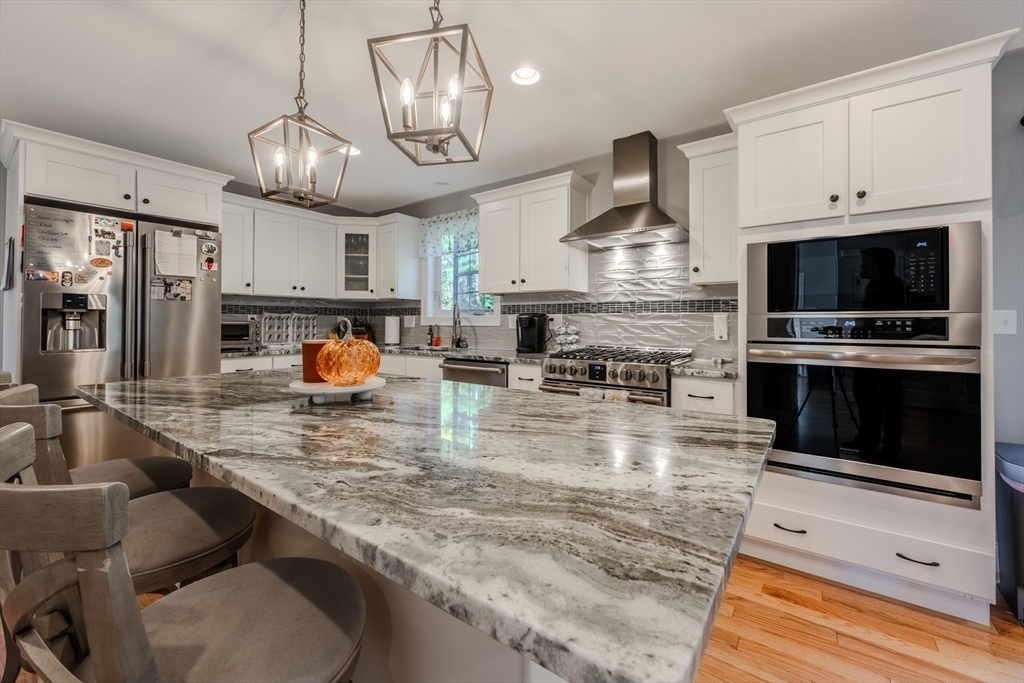 12 Hayfield Road Dracut, MA 01826 - Photo 11 of 36 Gallery Image 11