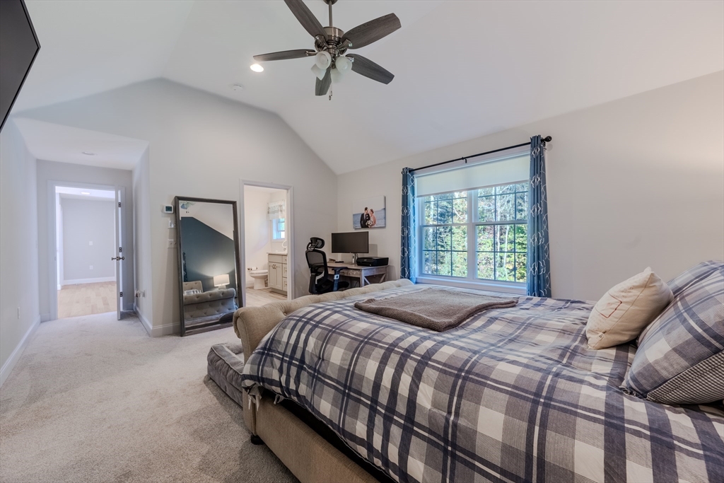 12 Hayfield Road Dracut, MA 01826 - Photo 23 of 36 Gallery Image 23