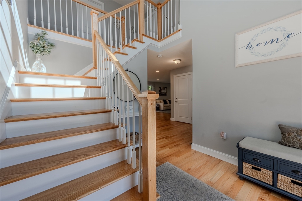 12 Hayfield Road Dracut, MA 01826 - Photo 3 of 36 Gallery Image 3