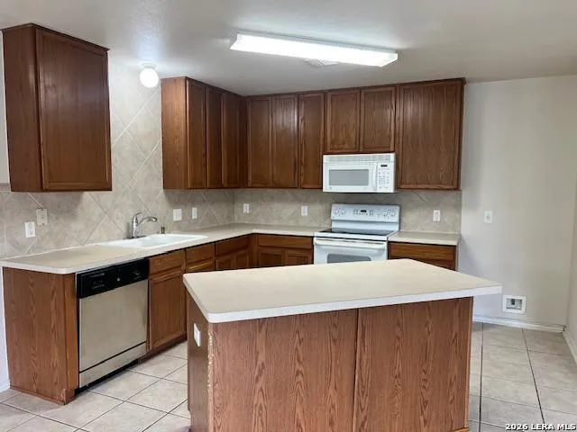 $2,050 | 3618 Alpine Aster, San Antonio, TX 78259