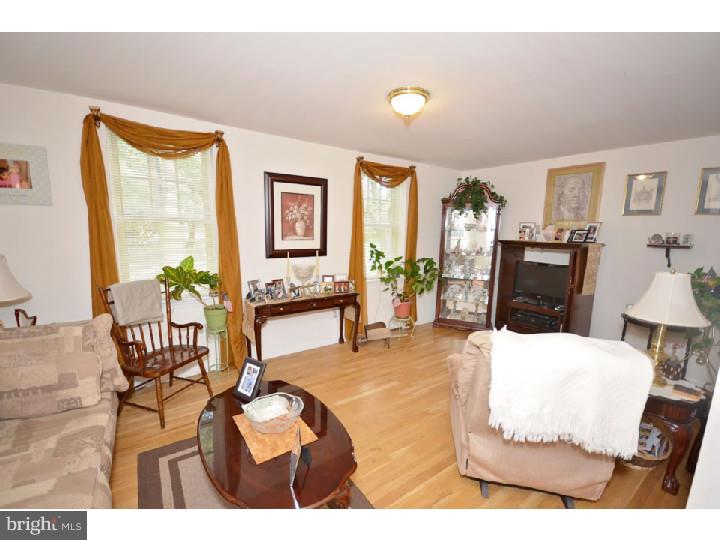 2901 West Octagon Road Camden, NJ 08104 - Photo 4 of 20
