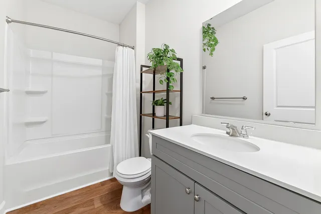 $370,000 | 114 Oakwood Boulevard, Summerville, SC 29486