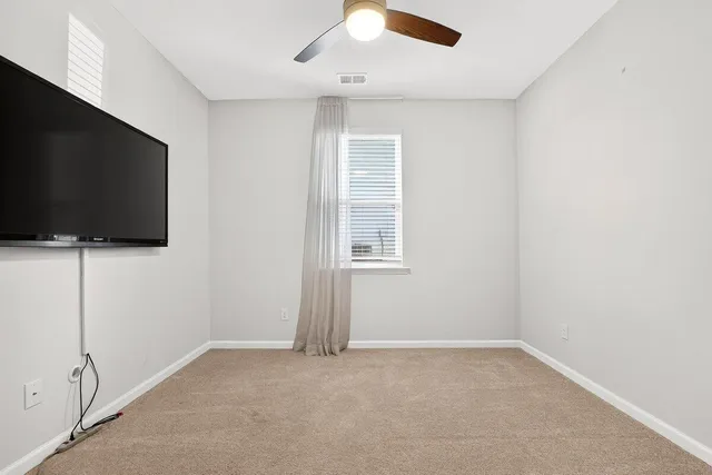 $370,000 | 114 Oakwood Boulevard, Summerville, SC 29486