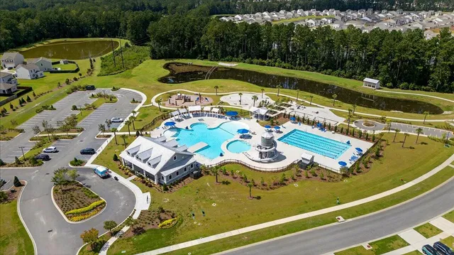 $370,000 | 114 Oakwood Boulevard, Summerville, SC 29486