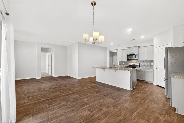 $370,000 | 114 Oakwood Boulevard, Summerville, SC 29486