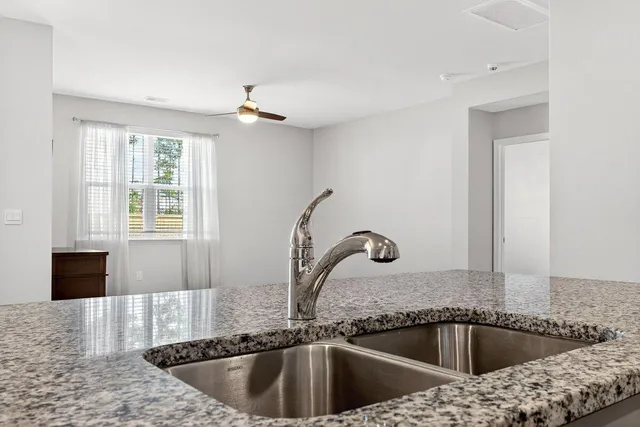 $370,000 | 114 Oakwood Boulevard, Summerville, SC 29486