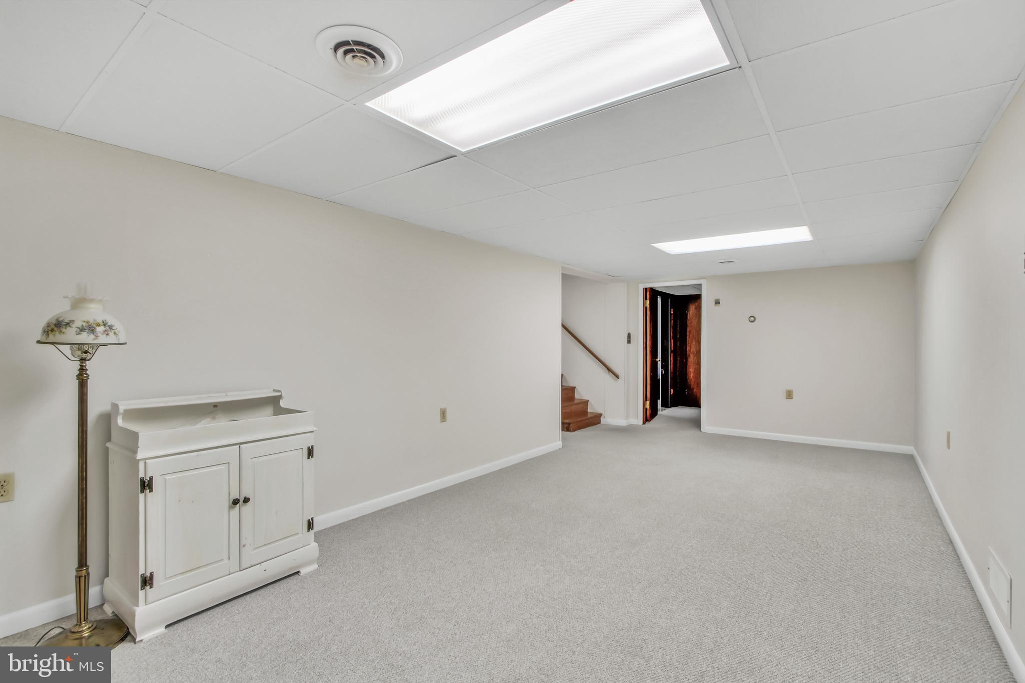 7 Monticello Avenue Spring Grove, PA 17362 - Photo 25 of 35