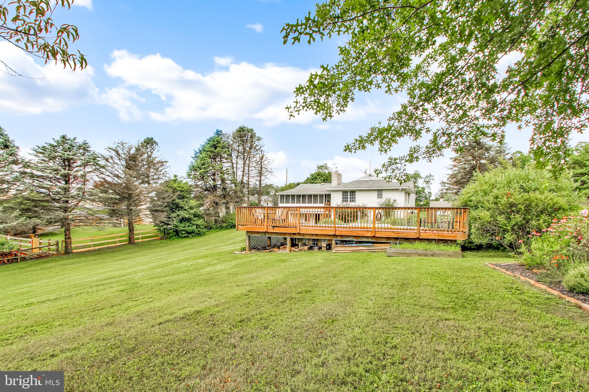 7 Monticello Avenue Spring Grove, PA 17362 - Photo 33 of 35