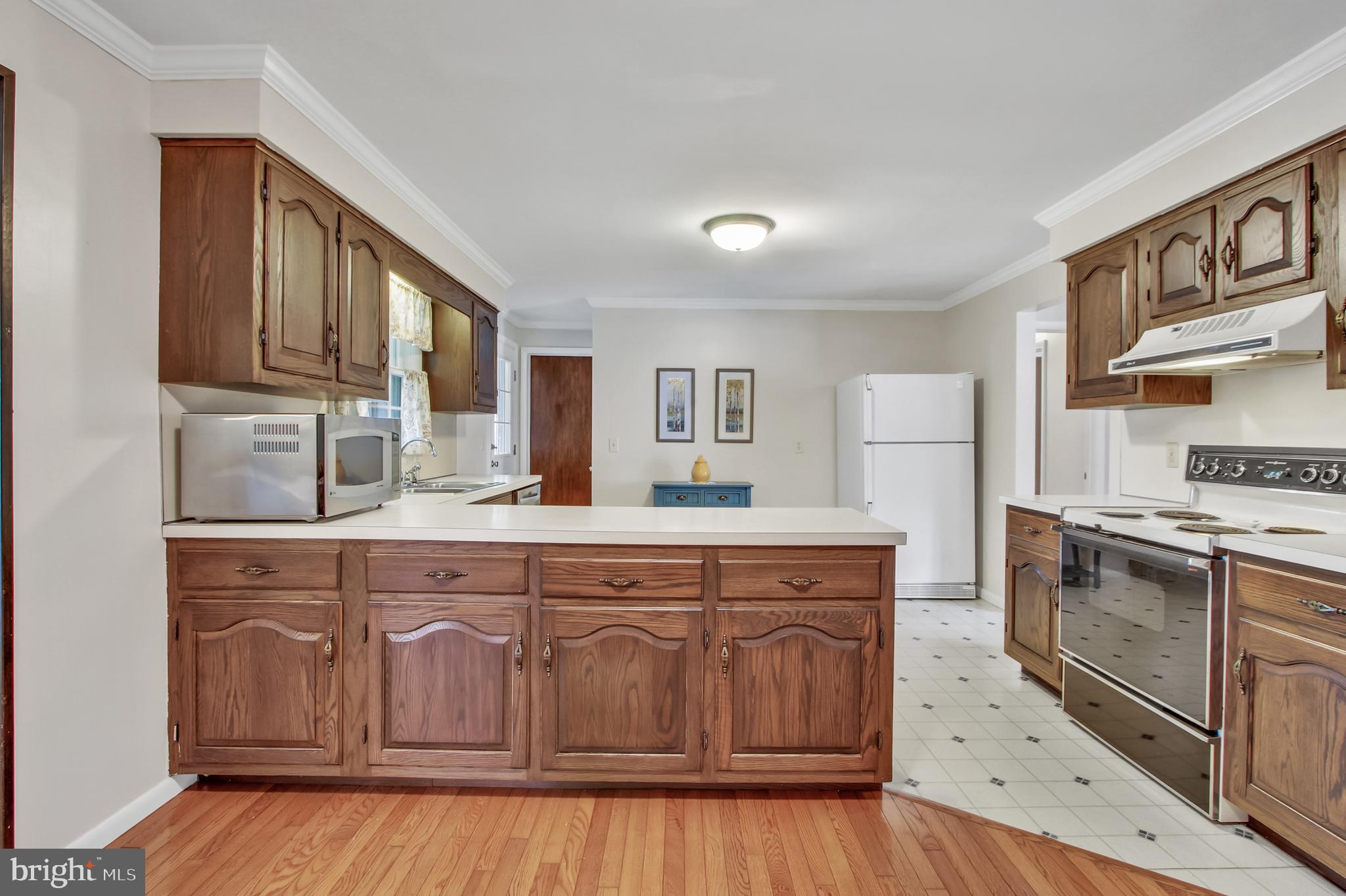 7 Monticello Avenue Spring Grove, PA 17362 - Photo 10 of 35
