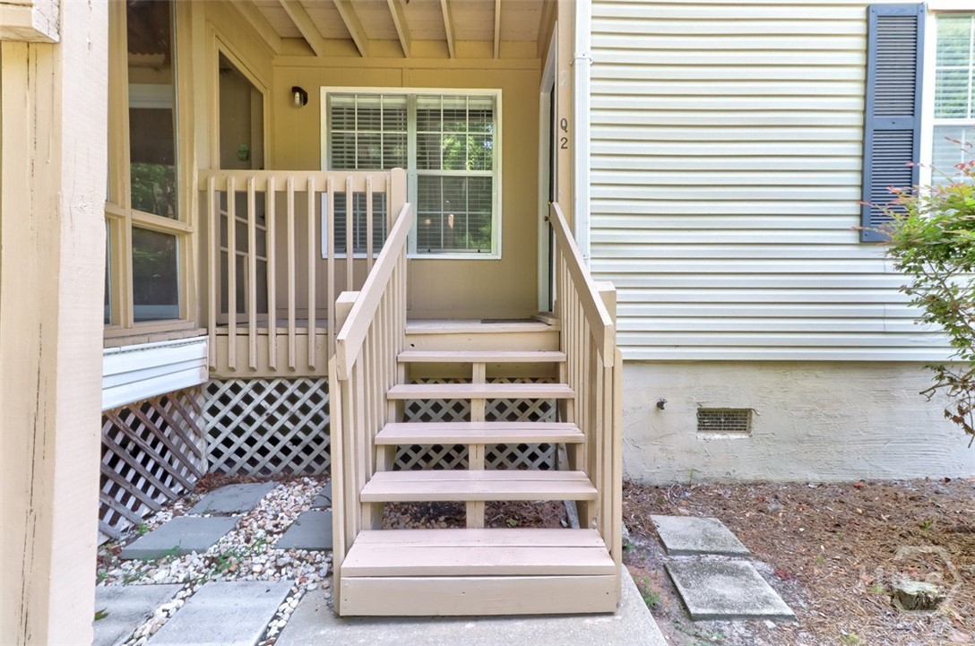 401 North Cromwell Road, Unit Q2 Savannah, GA 31410 - Photo 4 of 35