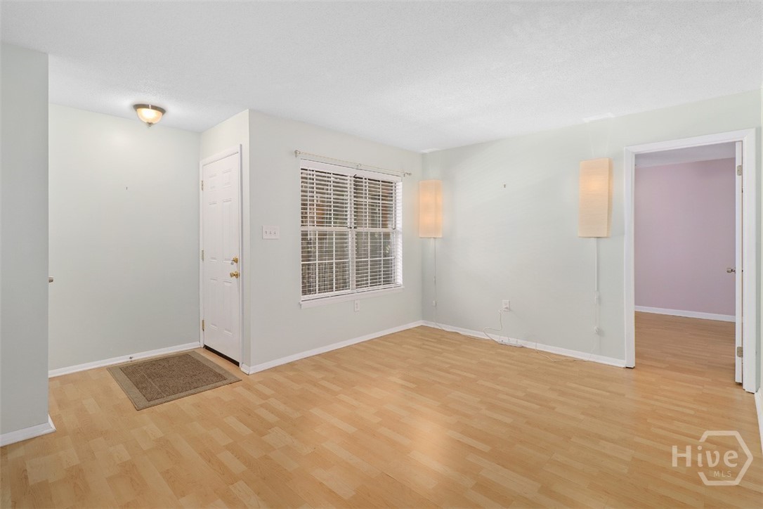 401 North Cromwell Road, Unit Q2 Savannah, GA 31410 - Photo 6 of 35