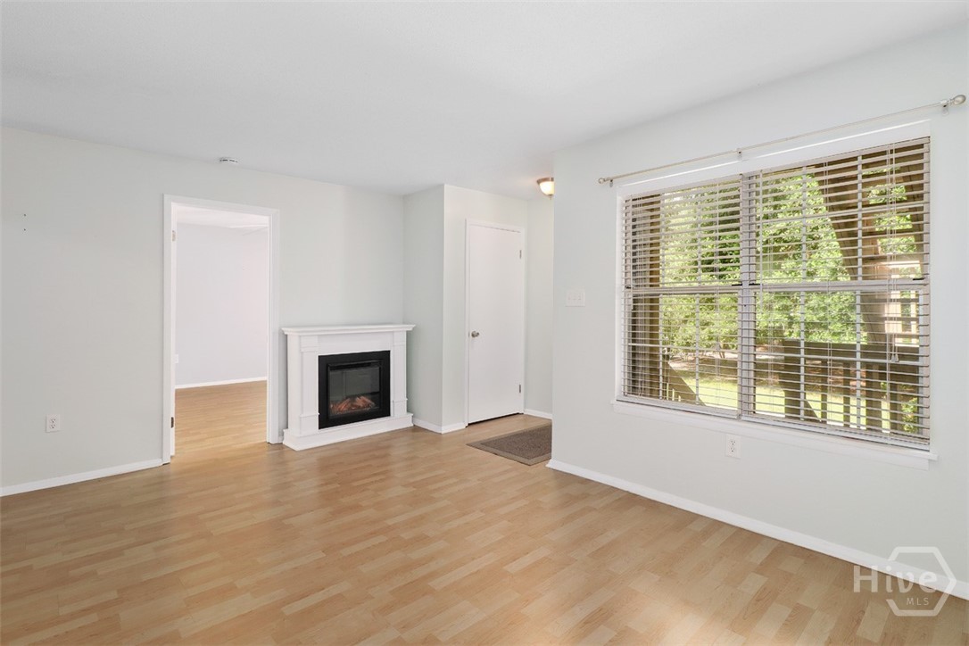 401 North Cromwell Road, Unit Q2 Savannah, GA 31410 - Photo 8 of 35