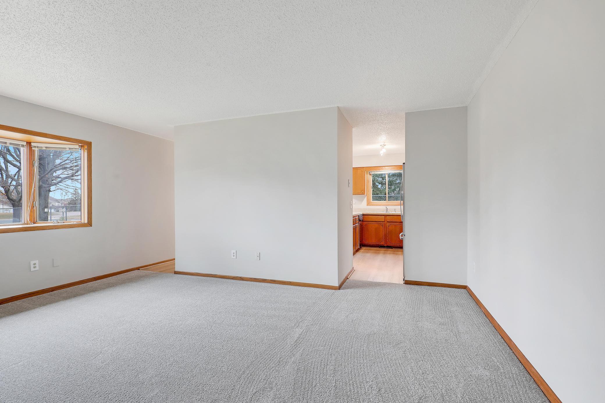 2075 13th Avenue West Shakopee, MN 55379 - Photo 11 of 40