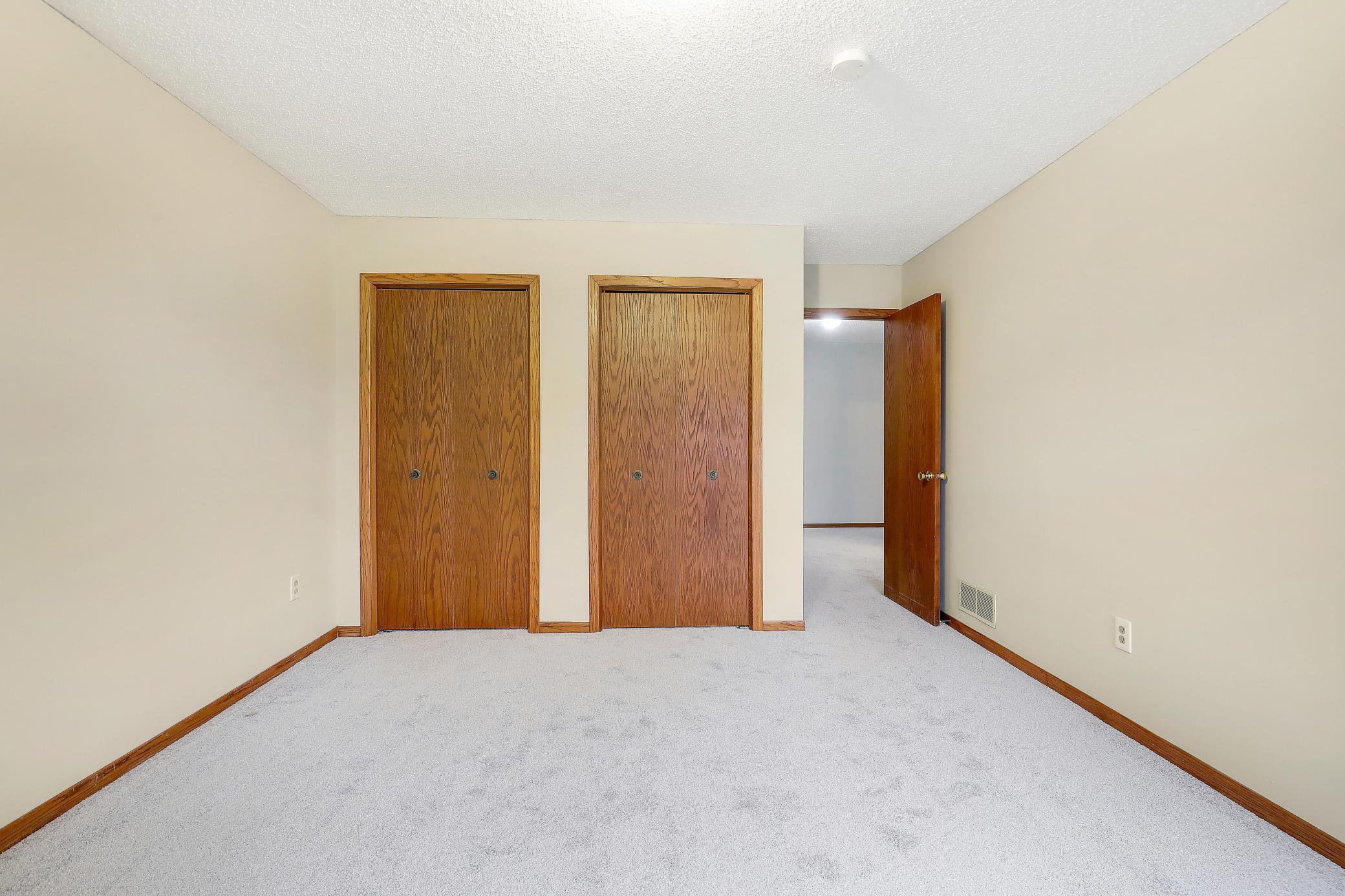 2075 13th Avenue West Shakopee, MN 55379 - Photo 23 of 33