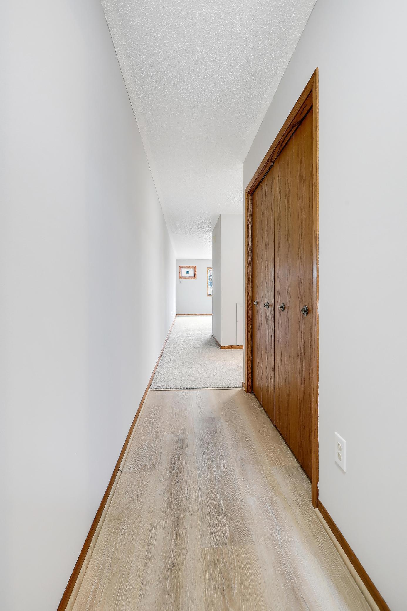 2075 13th Avenue West Shakopee, MN 55379 - Photo 5 of 40